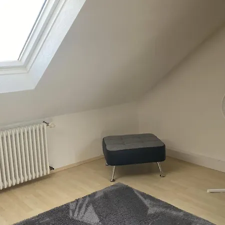 2 Nahe Galopprennbahn Διαμέρισμα