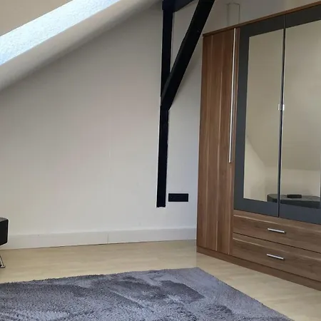 2 Nahe Galopprennbahn