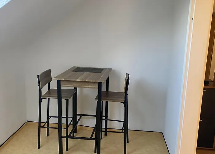 2 Nahe Galopprennbahn * Iffezheim