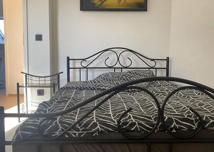 2 Nahe Galopprennbahn Daire