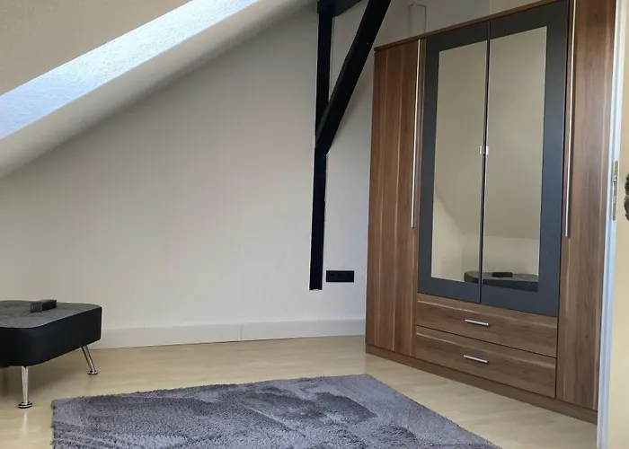 2 Nahe Galopprennbahn